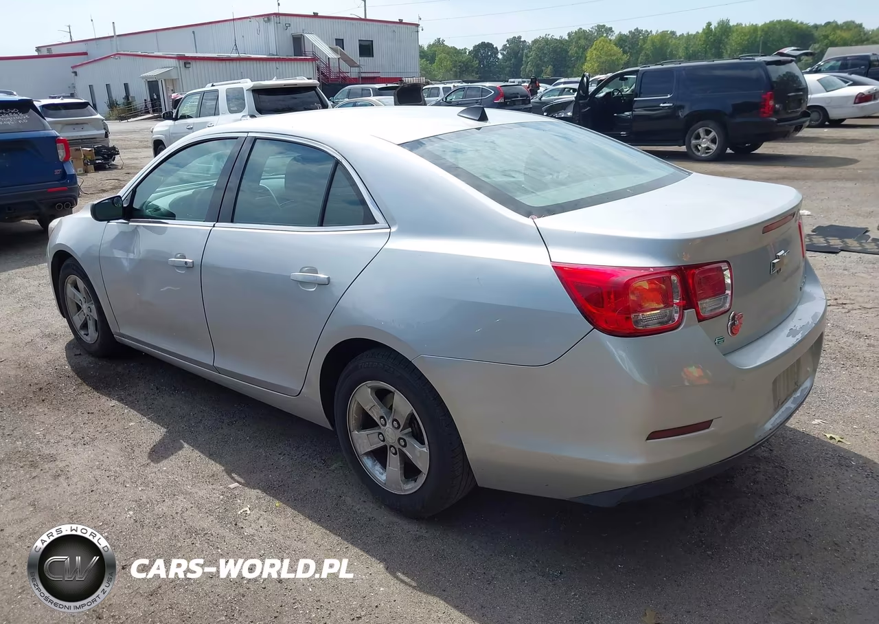 2014 Chevrolet Malibu 1Ls VIN:1G11B5SL3EF208230 - 3