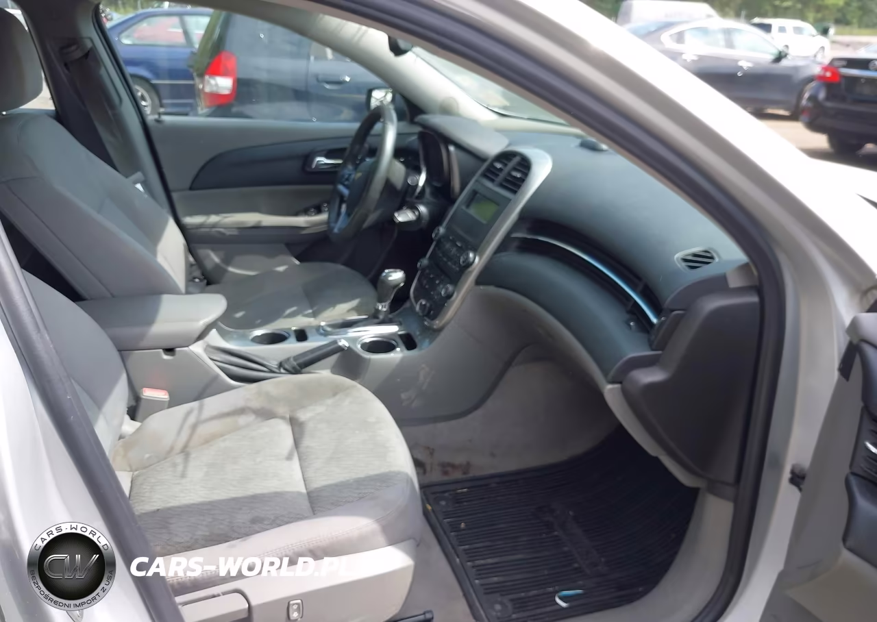2014 Chevrolet Malibu 1Ls VIN:1G11B5SL3EF208230 - 5