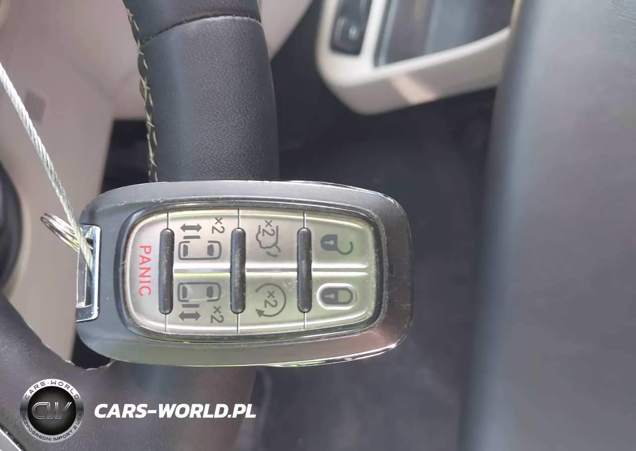 2024 Chrysler Pacifica Touring L VIN:2C4RC1BG1RR163225 - 11