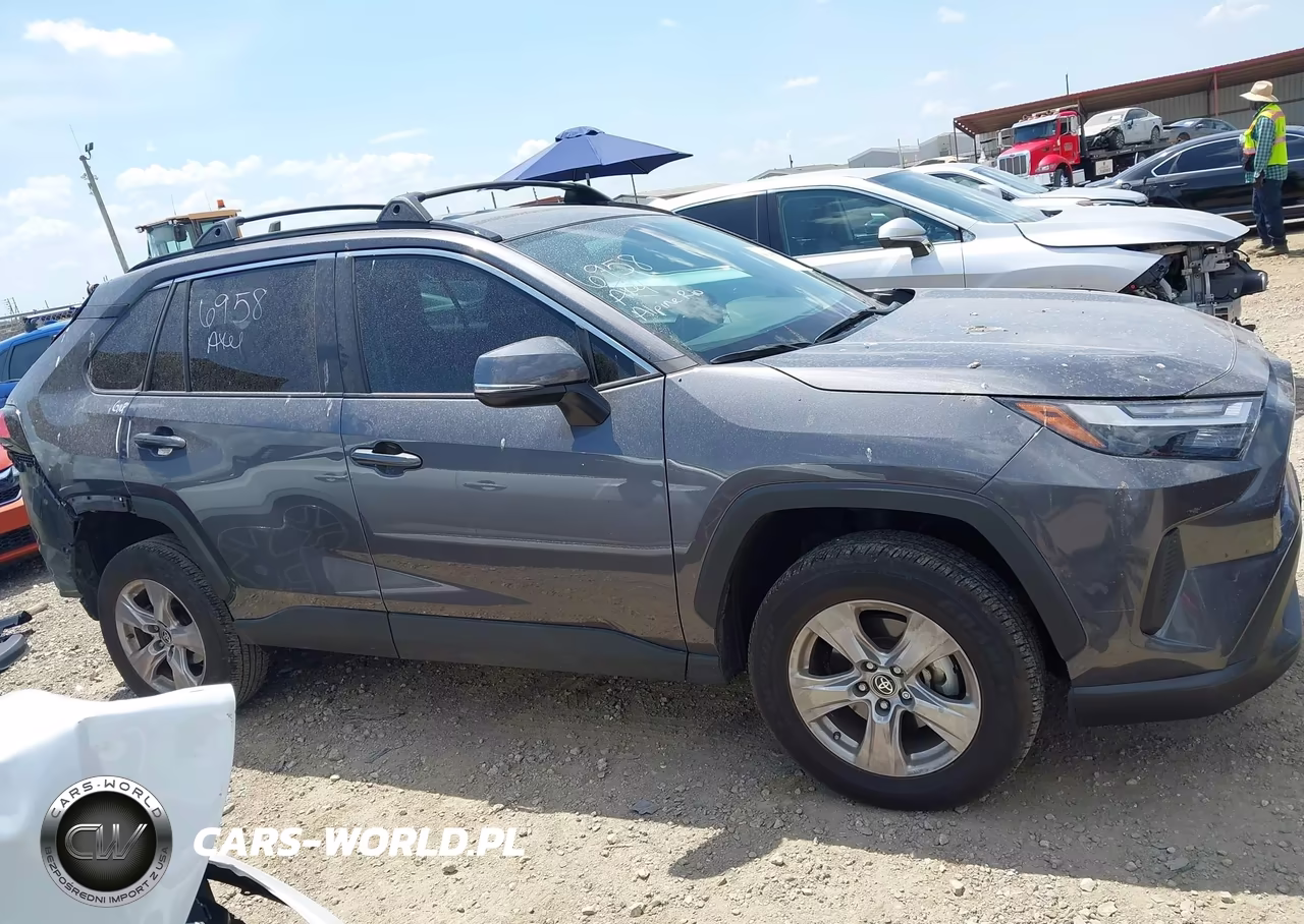 2025 Toyota Rav4 Xle VIN:2T3W1RFV7SC357223 - 14