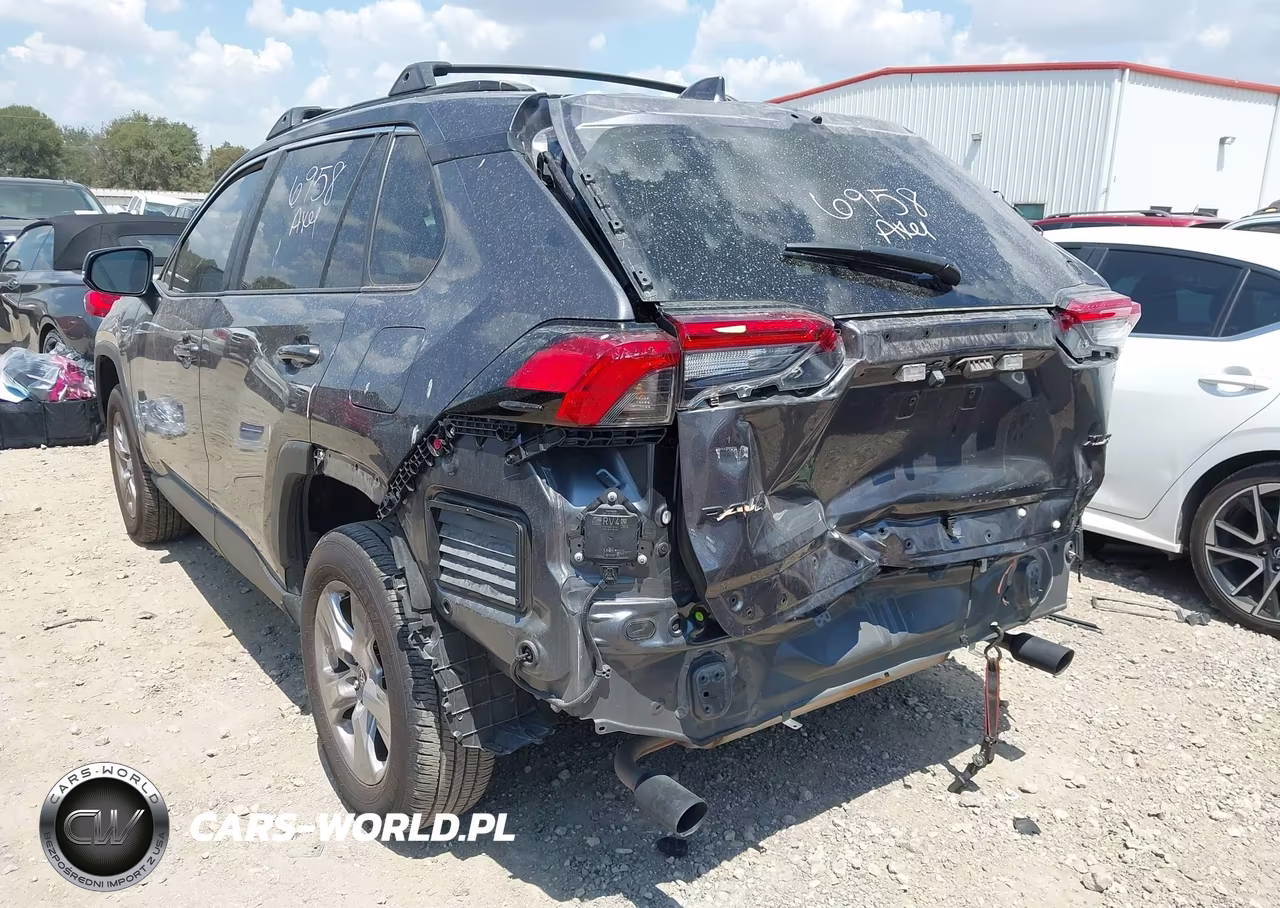 2025 Toyota Rav4 Xle VIN:2T3W1RFV7SC357223 - 3