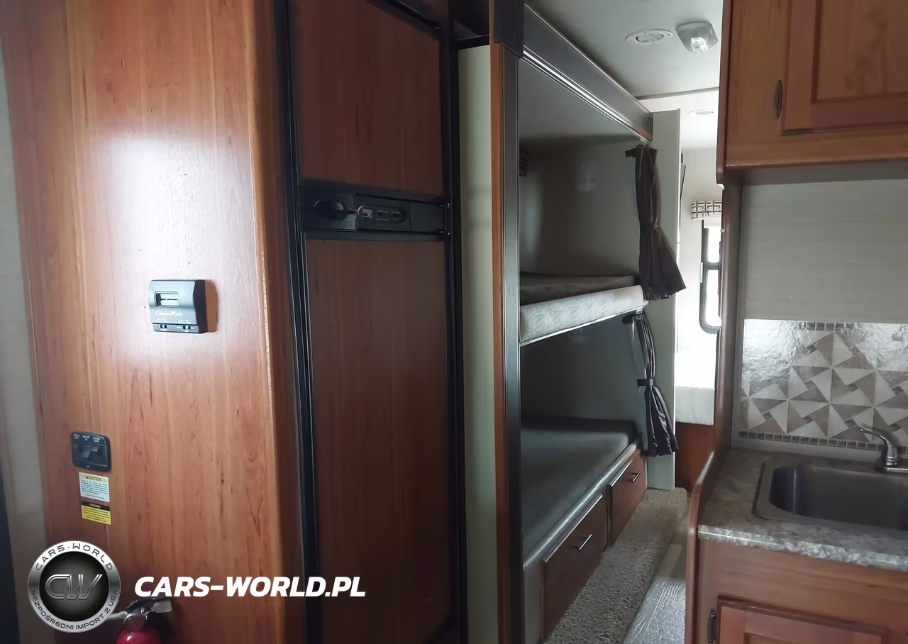2017 Ford E-450 Cutaway VIN:1FDXE4FS8HDC31499 - 14