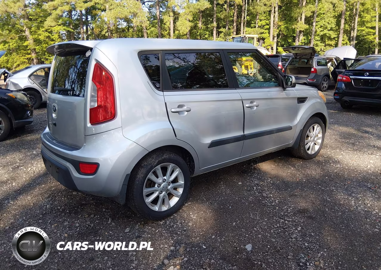 2013 Kia Soul + VIN:KNDJT2A67D7497474 - 4