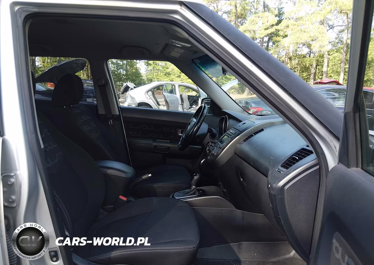 2013 Kia Soul + VIN:KNDJT2A67D7497474 - 5