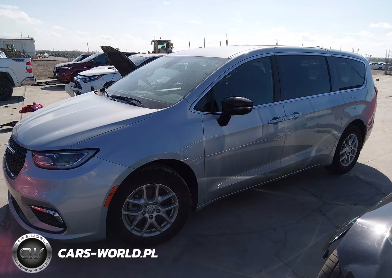 2026 Chrysler Pacifica Select VIN:2C4RC1BGXTR155423 - 14