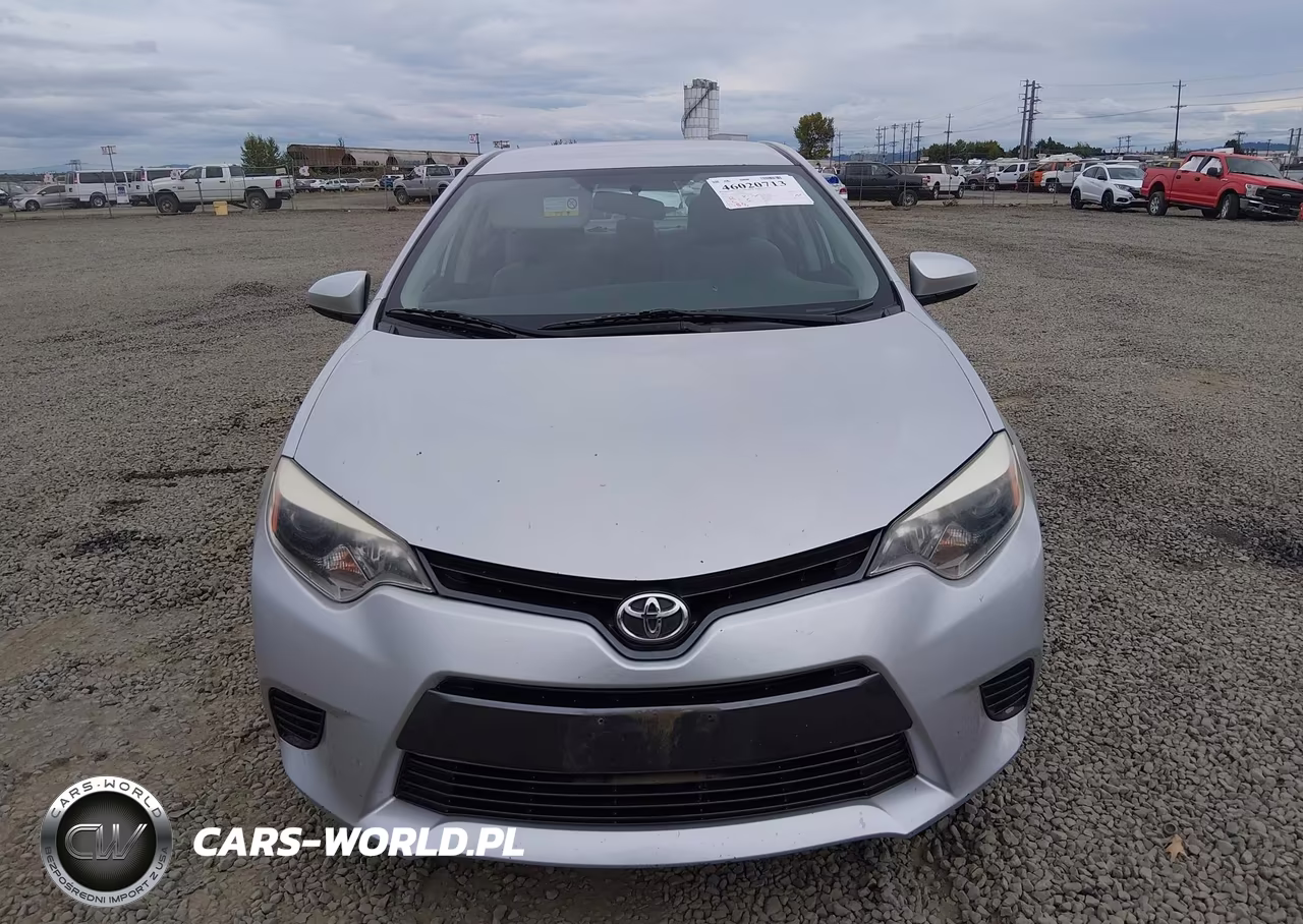 2015 Toyota Corolla Le VIN:5YFBURHE0FP189216 - 12