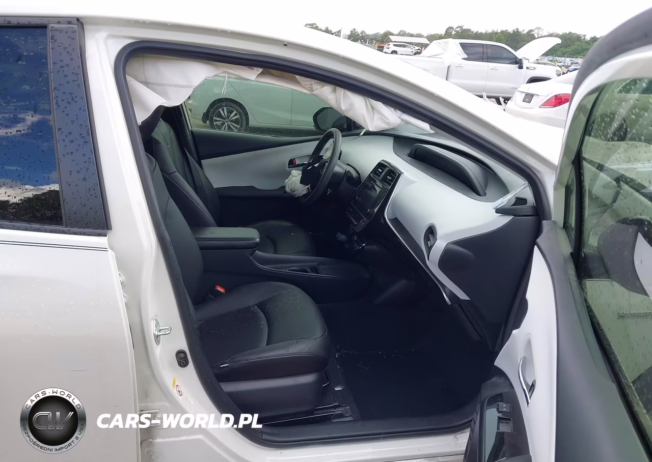 2019 Toyota Prius Le VIN:JTDKARFU3K3099225 - 5