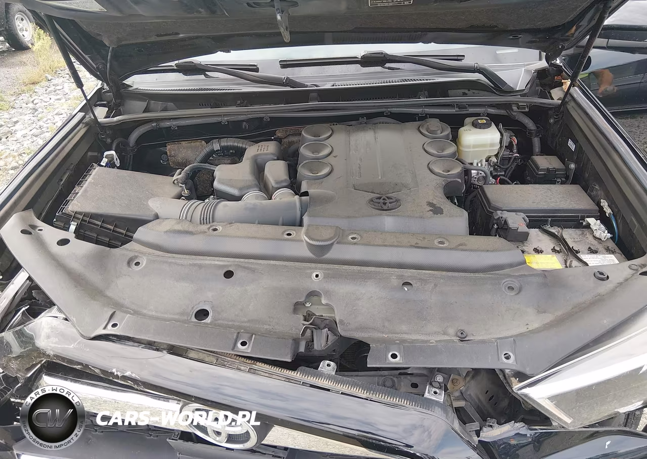 2022 Toyota 4Runner Limited VIN:JTEKU5JR0N6003679 - 10