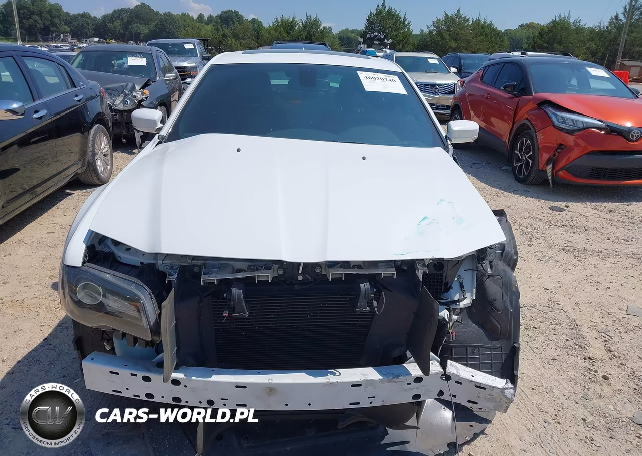 2018 Chrysler 300 300S VIN:2C3CCABG1JH266987 - 12