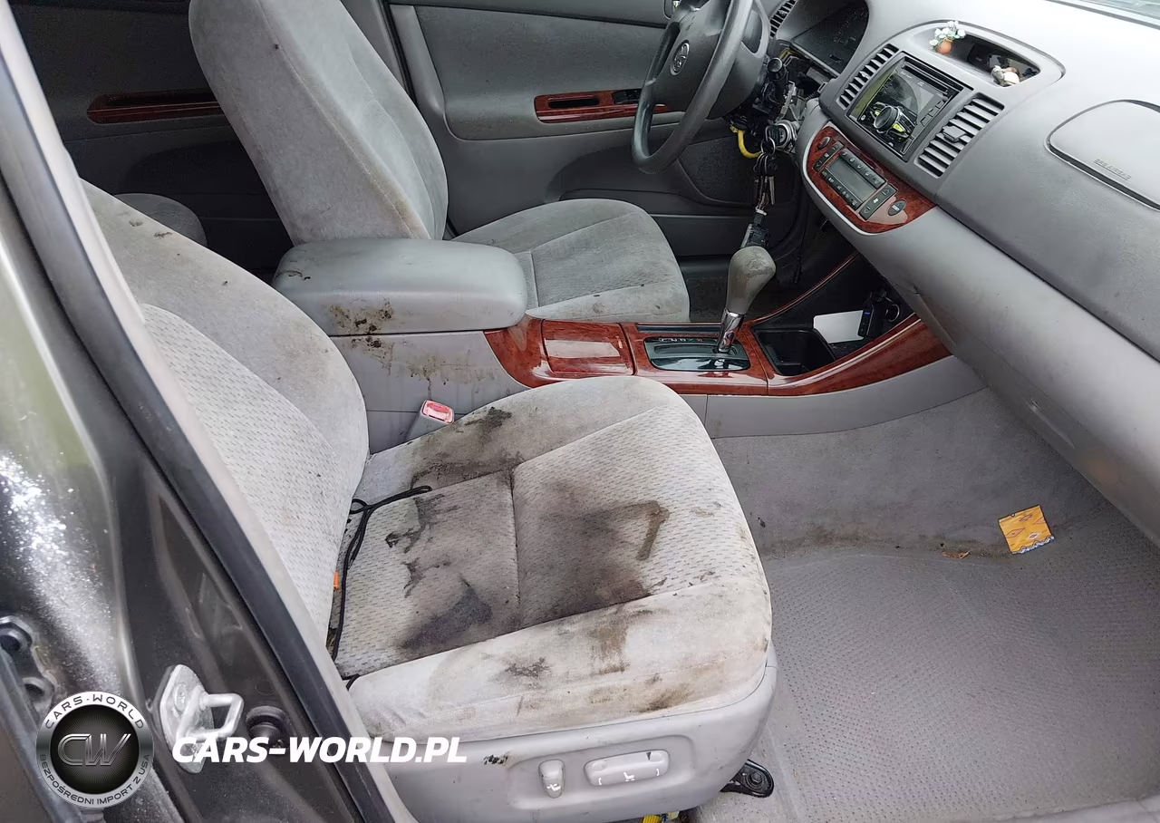 2004 Toyota Camry Xle VIN:4T1BE32K14U848909 - 5