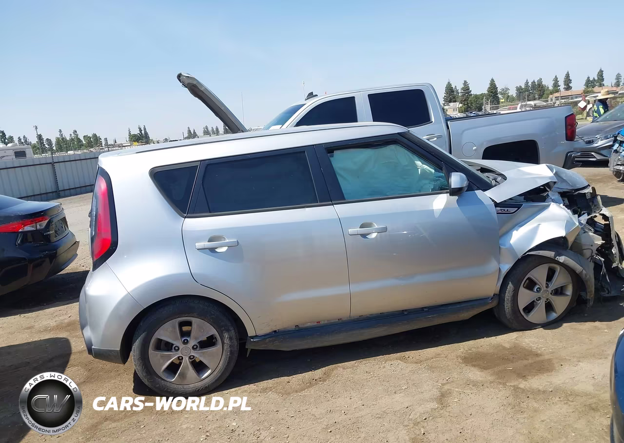 2016 Kia Soul VIN:KNDJN2A2XG7853962 - 14