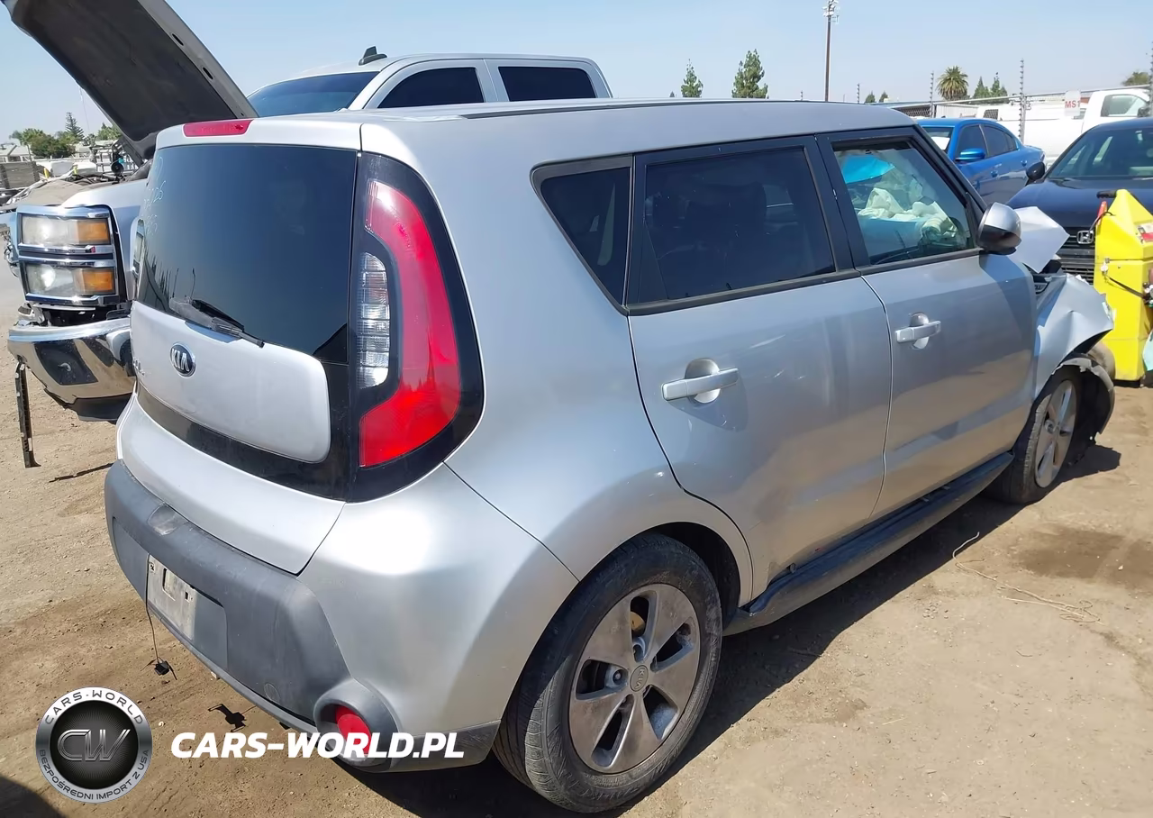 2016 Kia Soul VIN:KNDJN2A2XG7853962 - 4