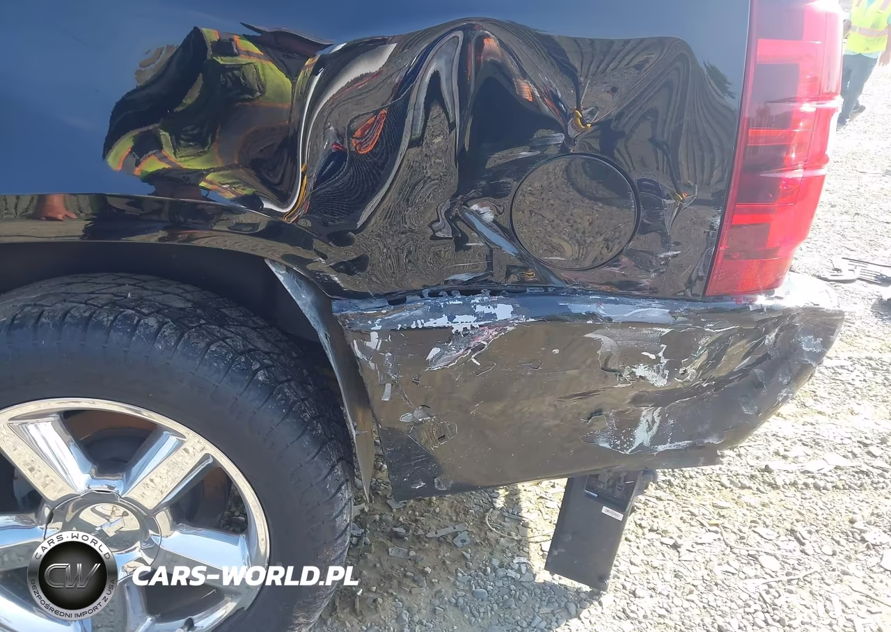 2014 Chevrolet Suburban Ltz VIN:1GNSKKE74ER110970 - 6