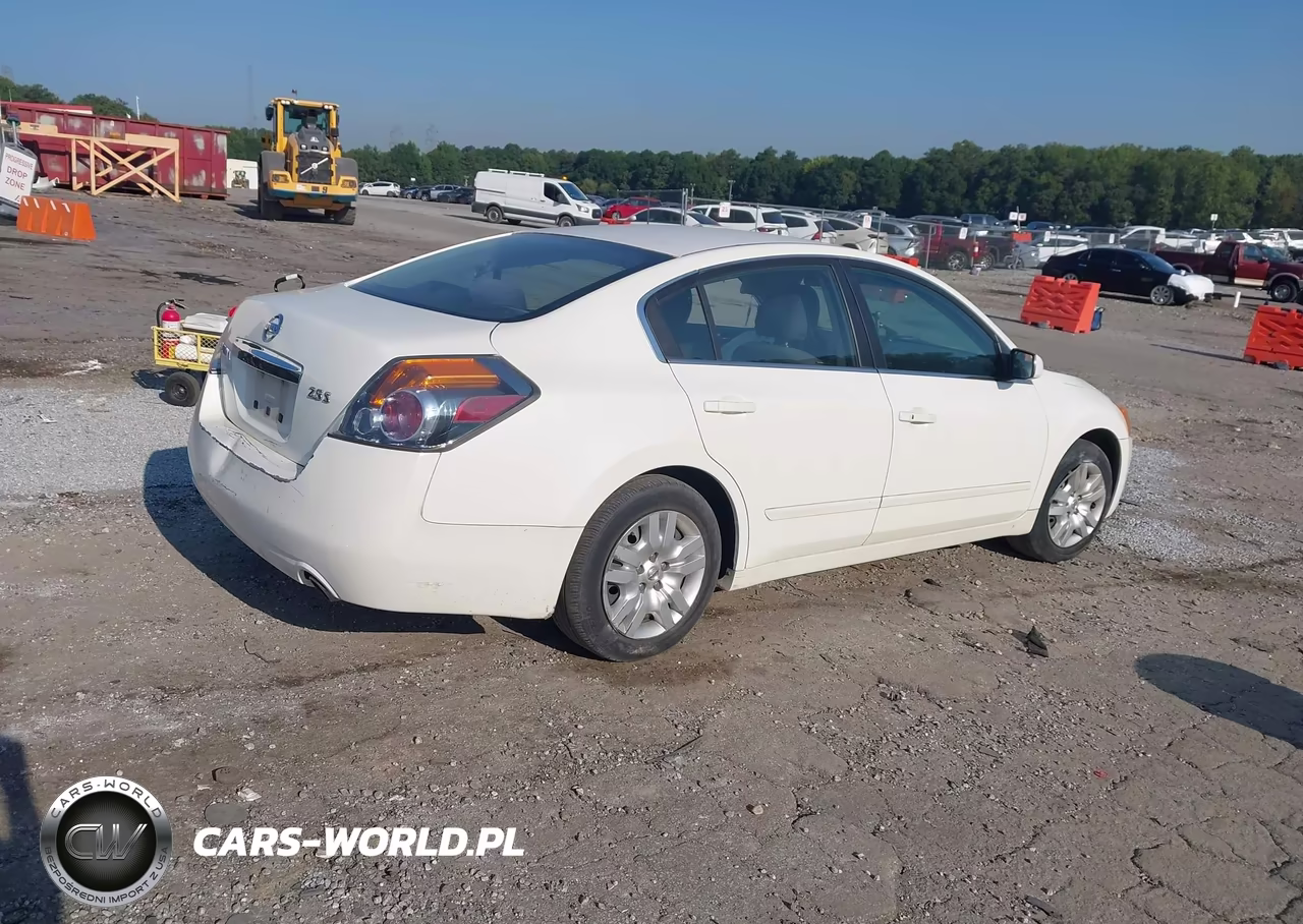 2010 Nissan Altima 2.5 S VIN:1N4AL2AP0AC109051 - 4