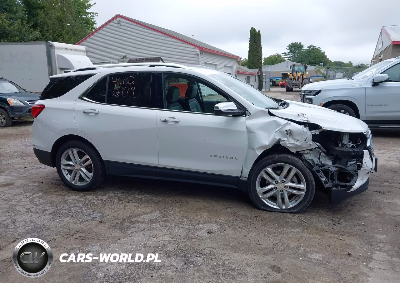2018 Chevrolet Equinox Premier VIN:2GNAXWEX6J6301784 - 13
