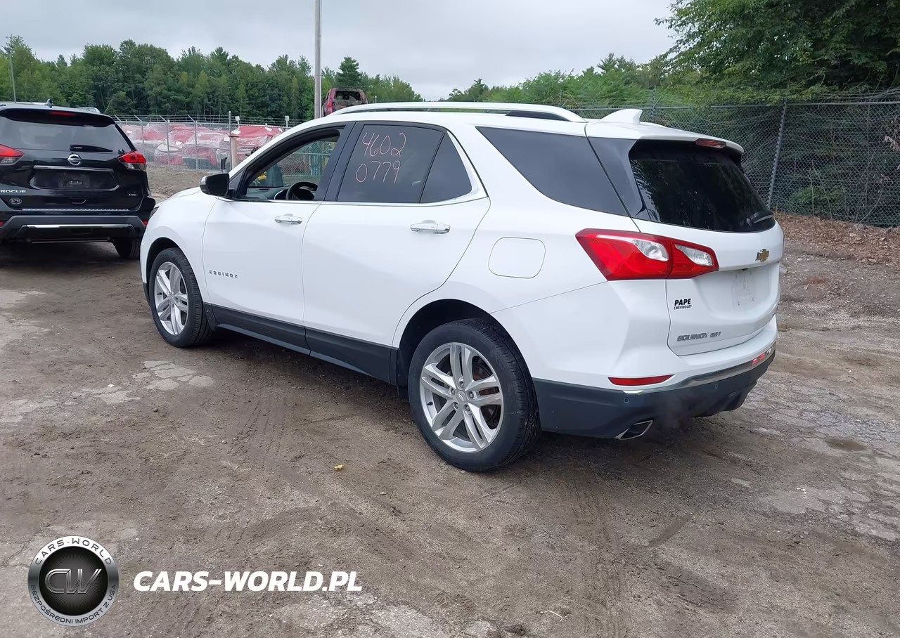 2018 Chevrolet Equinox Premier VIN:2GNAXWEX6J6301784 - 3