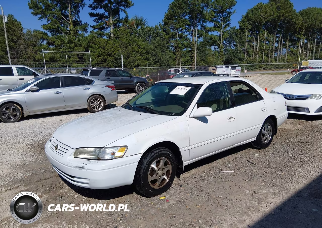 1999 Toyota Camry Ce VIN:4T1BG22K2XU554699 - 2