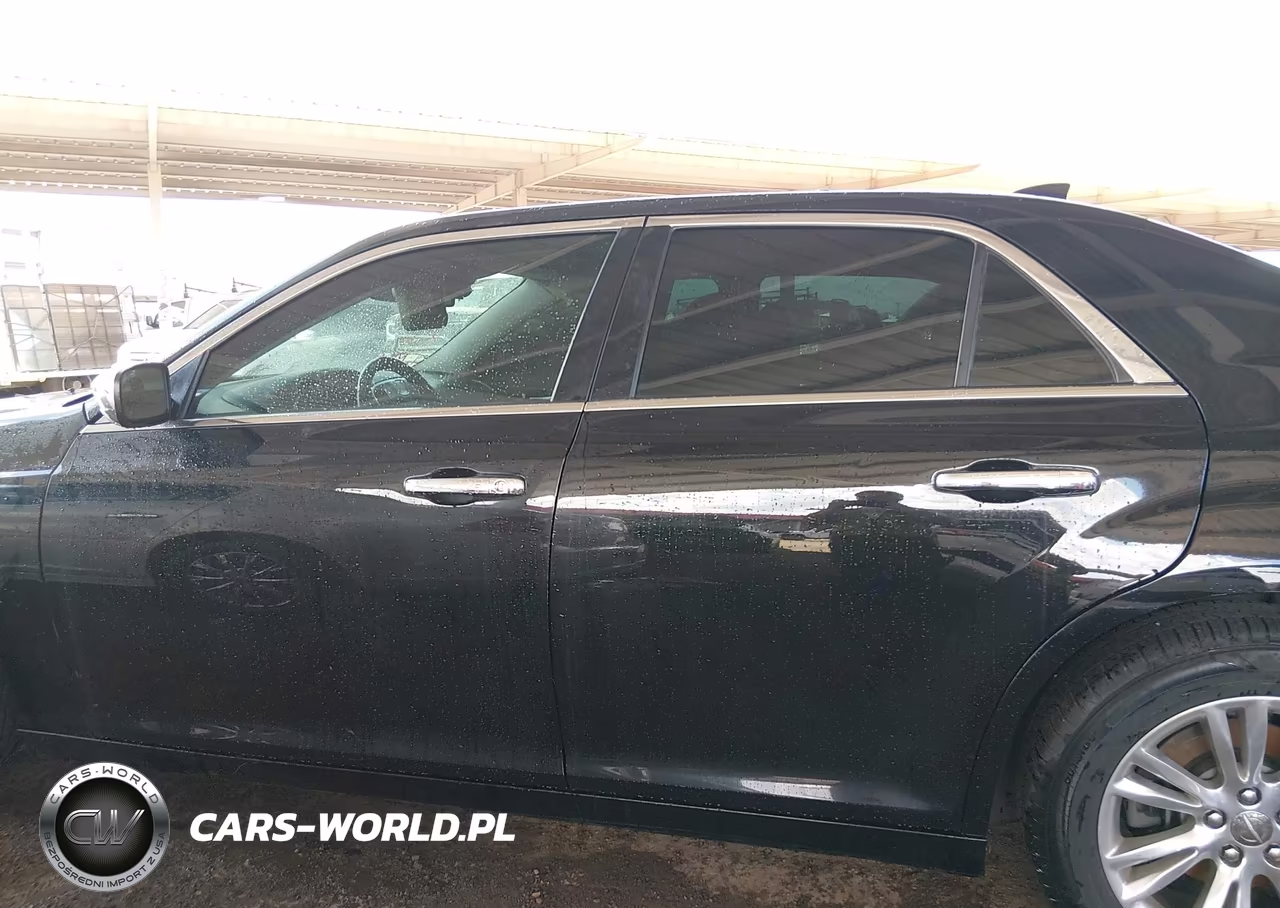 2016 Chrysler 300C VIN:2C3CCAEG0GH348410 - 14