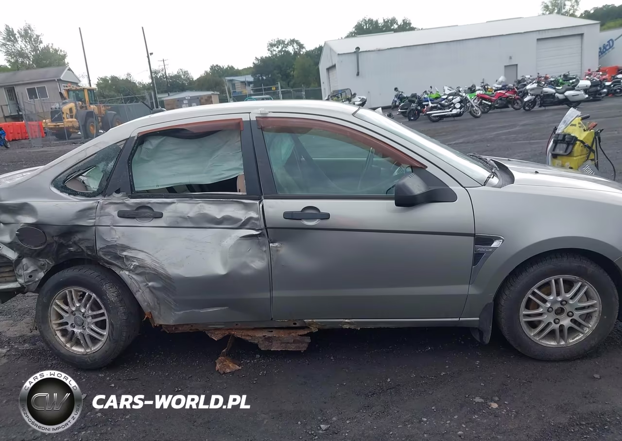 2008 Ford Focus Se VIN:1FAHP35N38W182912 - 13