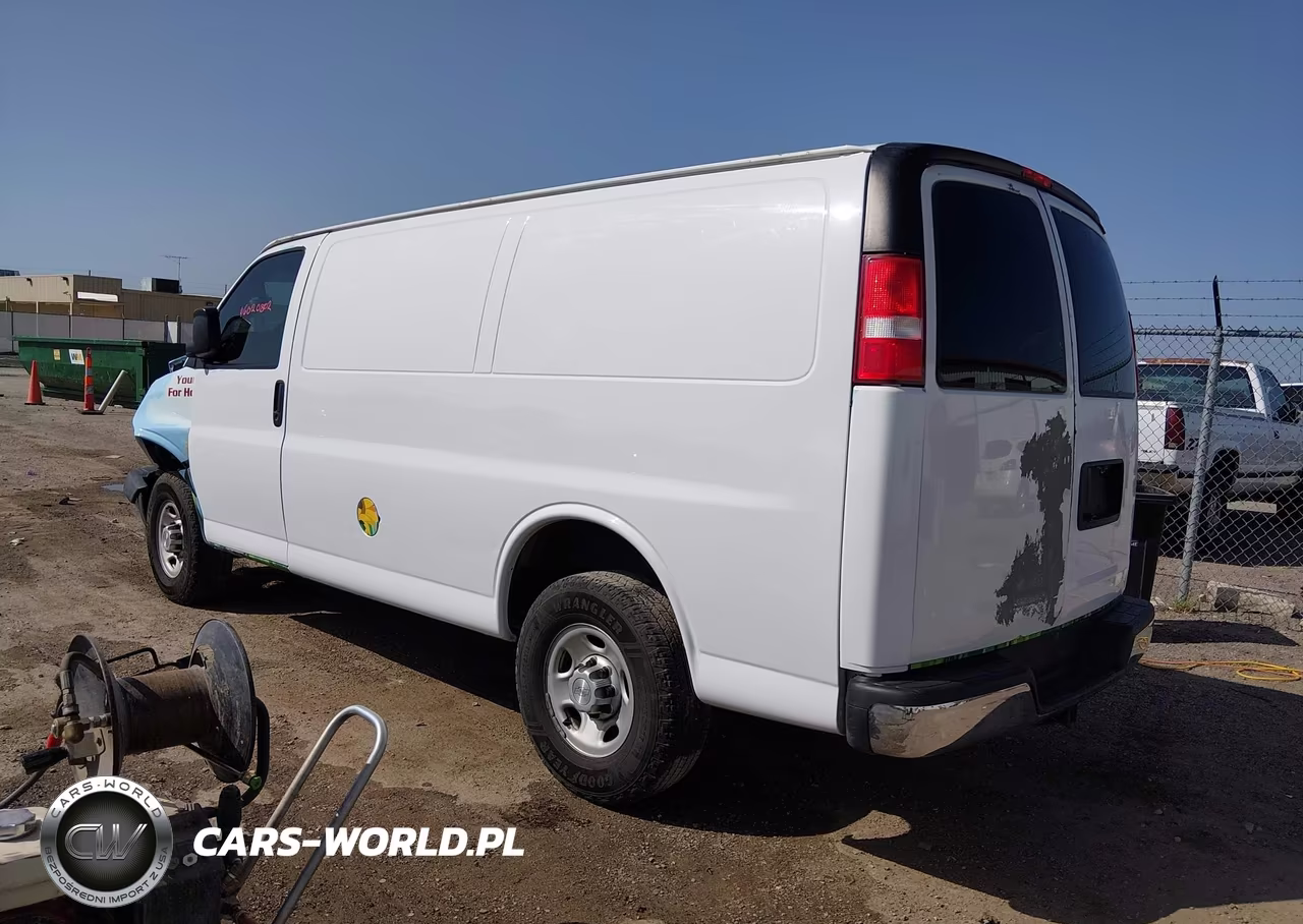 2019 Chevrolet Express 2500 Work Van VIN:1GCWGAFG5K1255188 - 3