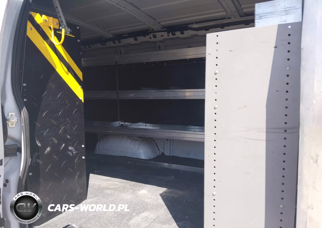 2019 Chevrolet Express 2500 Work Van VIN:1GCWGAFG5K1255188 - 8
