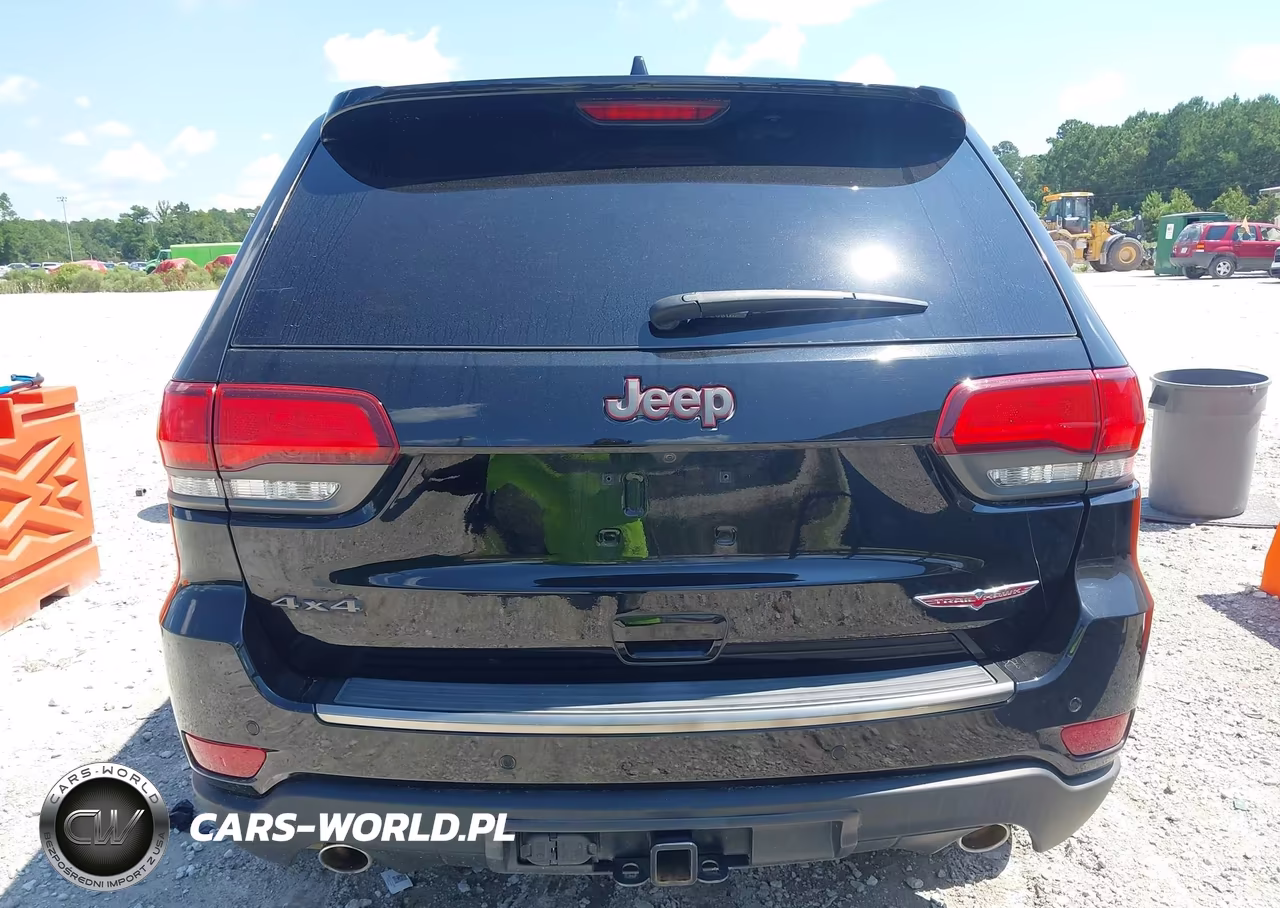 2018 Jeep Grand Cherokee Trailhawk 4X4 VIN:1C4RJFLT8JC363563 - 16