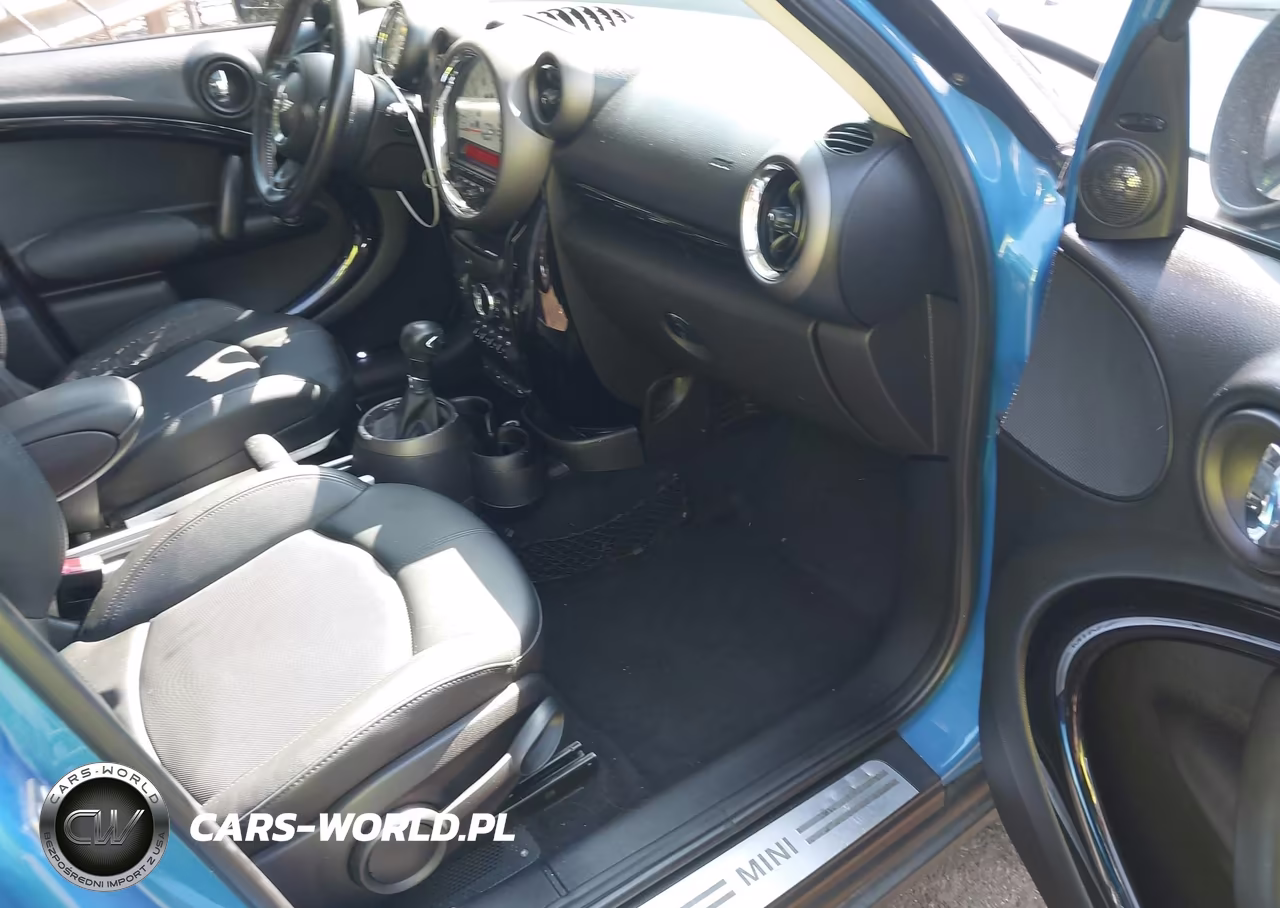 2011 Mini Cooper Countryman VIN:WMWZB3C56BWH94593 - 5