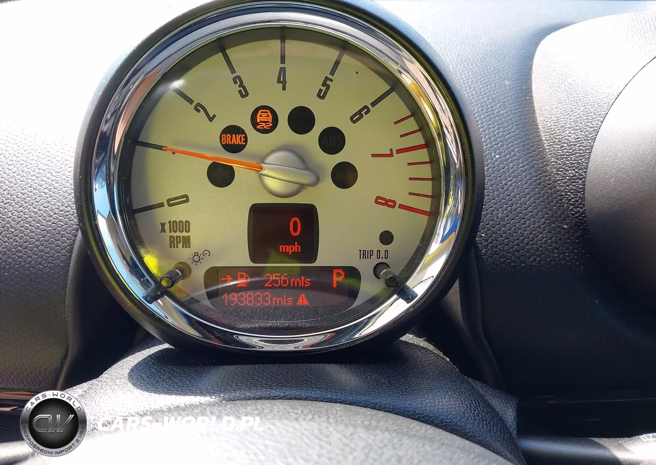 2011 Mini Cooper Countryman VIN:WMWZB3C56BWH94593 - 7