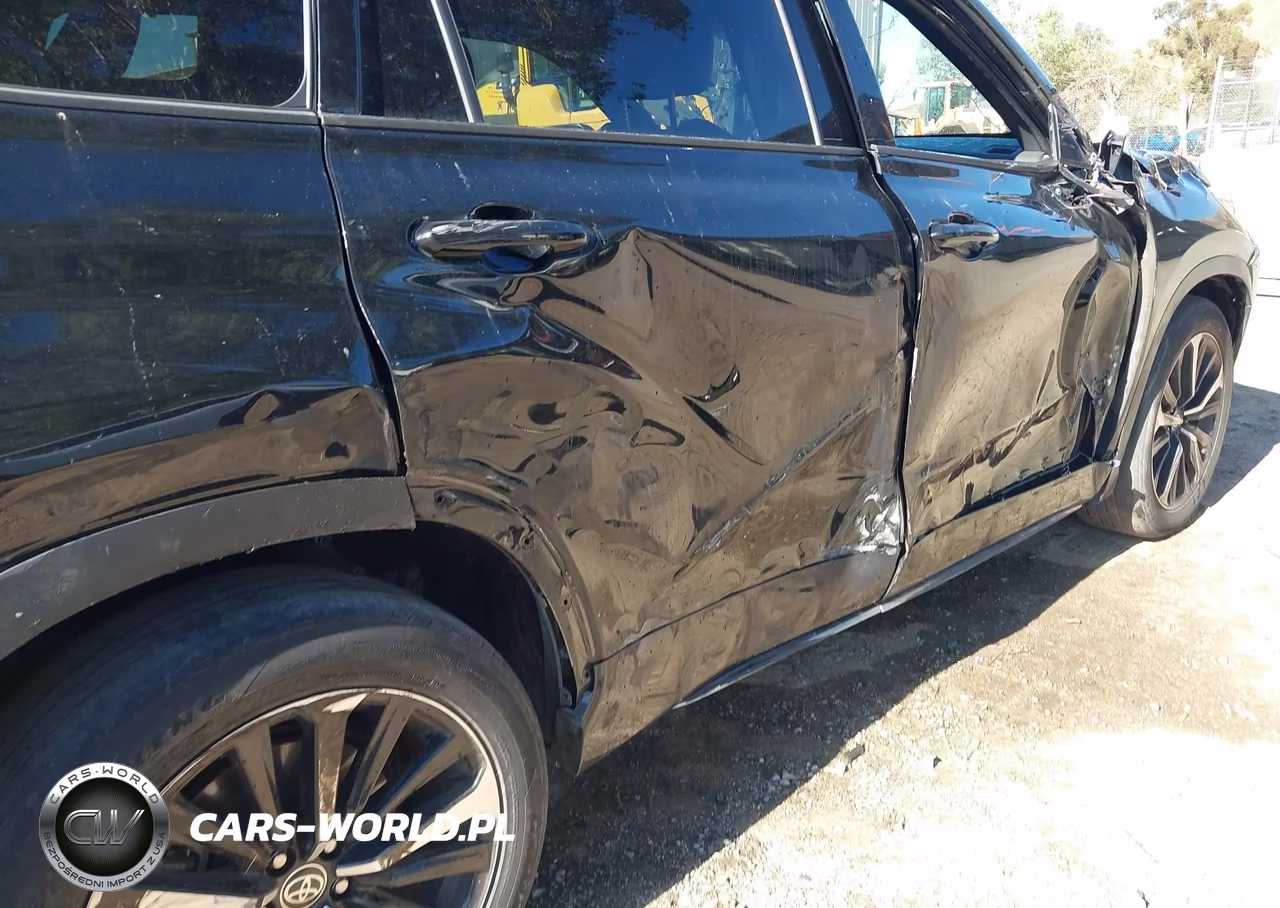 2021 Toyota Highlander Xse VIN:5TDJZRBH3MS102347 - 18