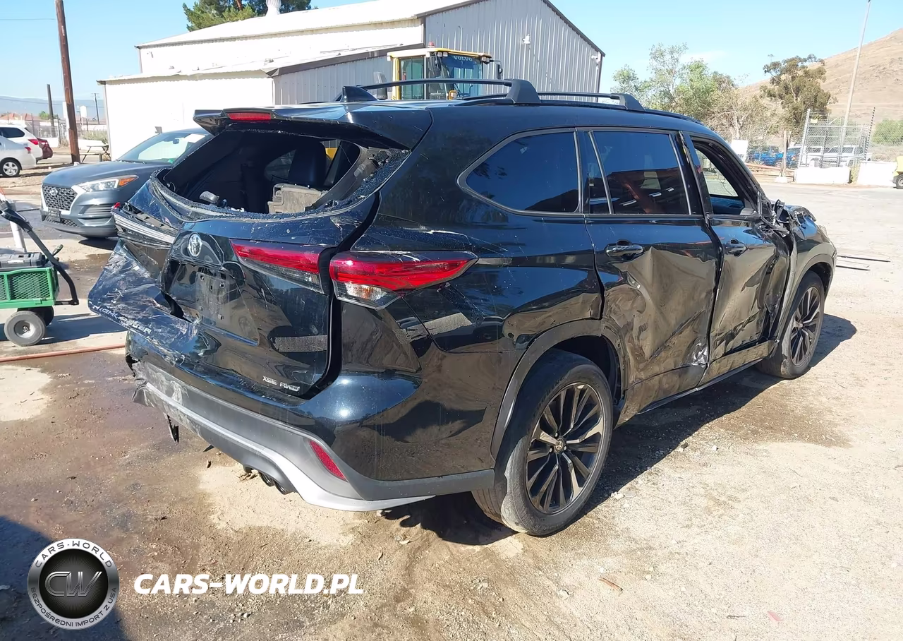 2021 Toyota Highlander Xse VIN:5TDJZRBH3MS102347 - 4