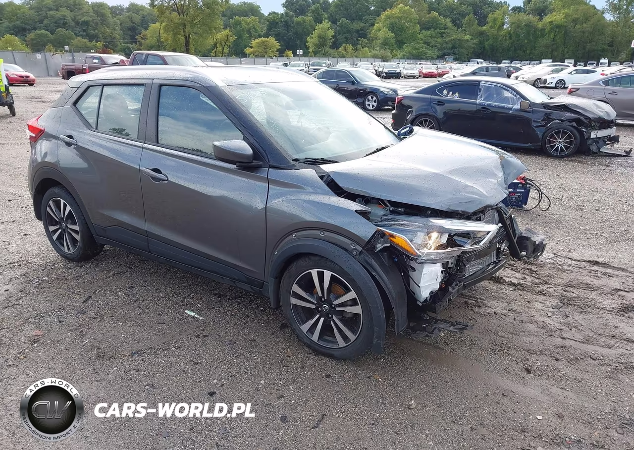 2019 Nissan Kicks Sv VIN:3N1CP5CU4KL471811 - 1