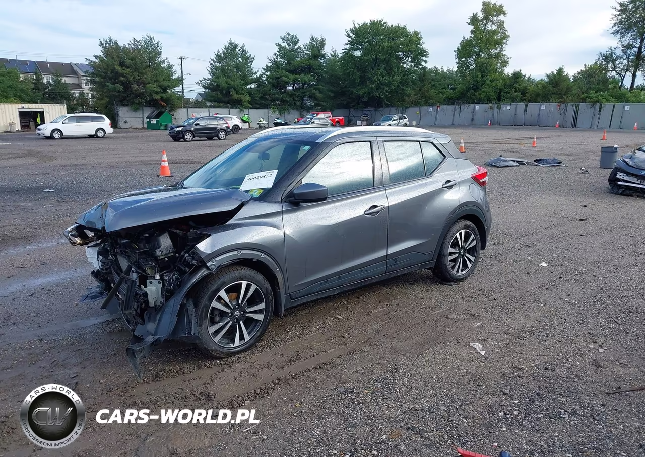 2019 Nissan Kicks Sv VIN:3N1CP5CU4KL471811 - 2