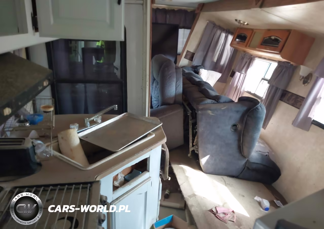 2012 Keystone Rv Other VIN:4YDT31124C3100211 - 8