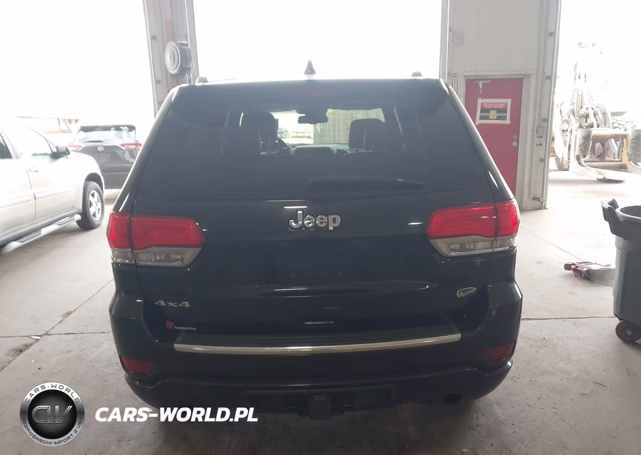 2015 Jeep Grand Cherokee Overland VIN:1C4RJFCG0FC806265 - 16