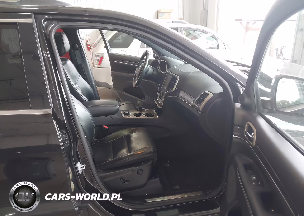 2015 Jeep Grand Cherokee Overland VIN:1C4RJFCG0FC806265 - 5