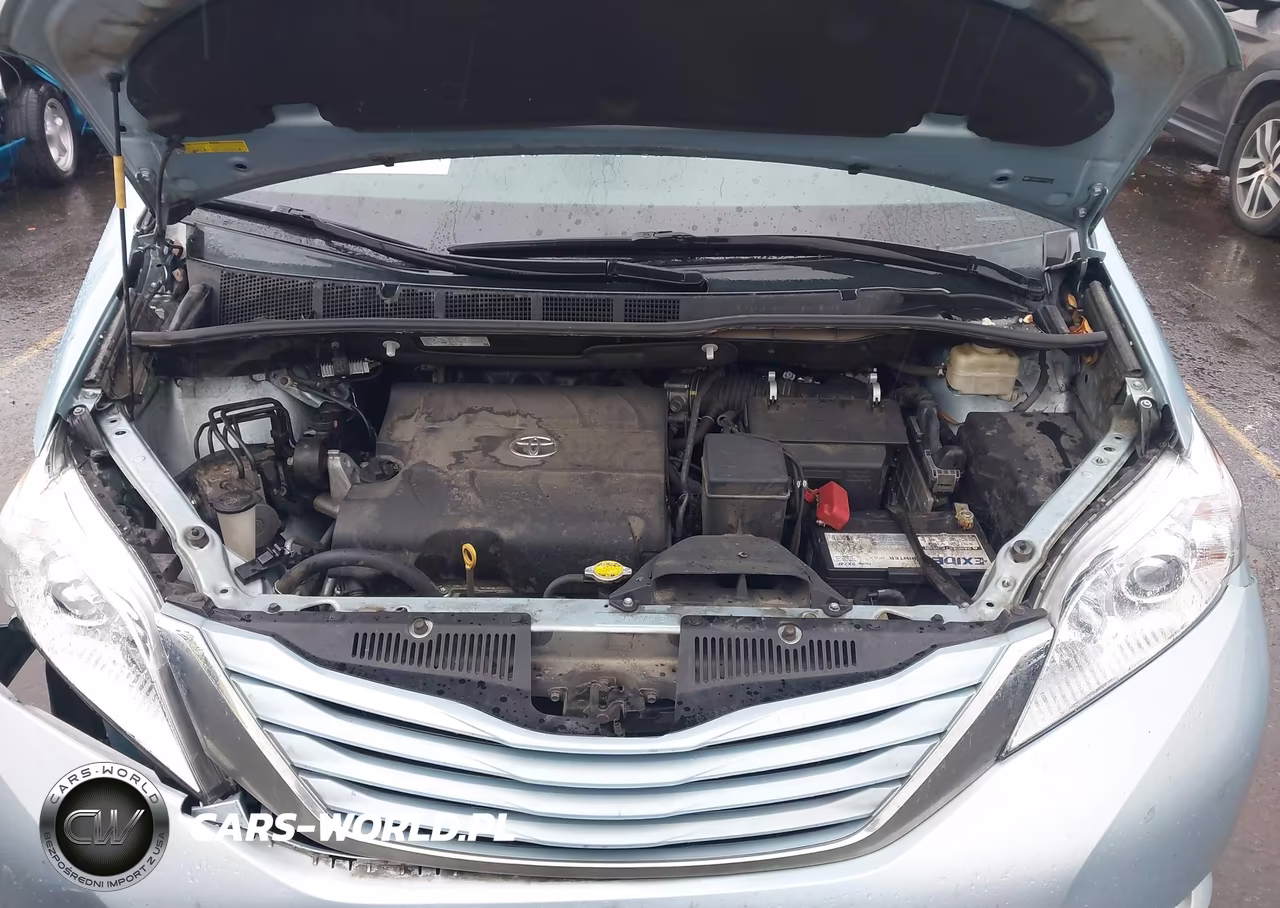 2015 Toyota Sienna Le 8 Passenger VIN:5TDKK3DC5FS593532 - 10