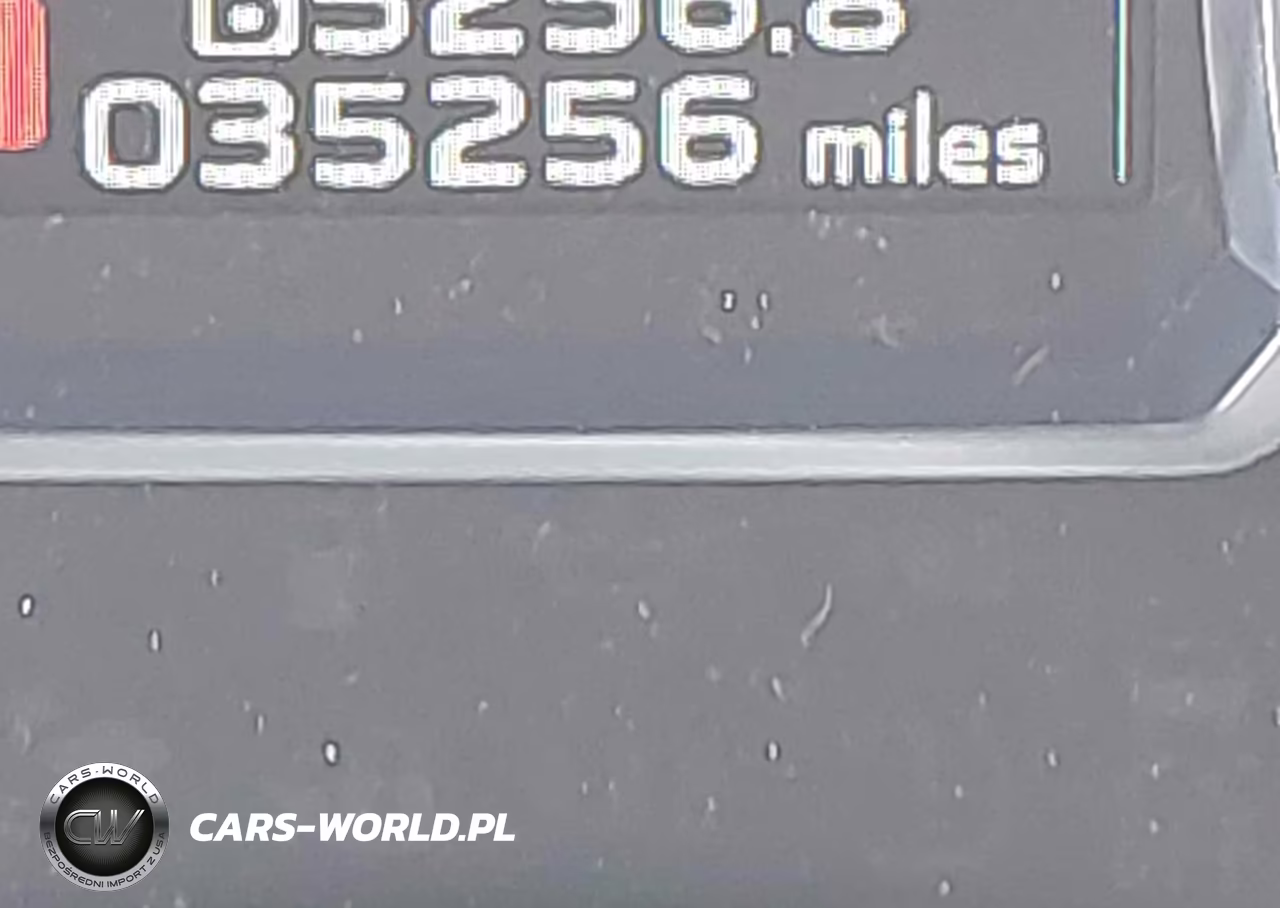2018 Subaru Forester 2.5I Touring VIN:JF2SJAWC1JH489798 - 15