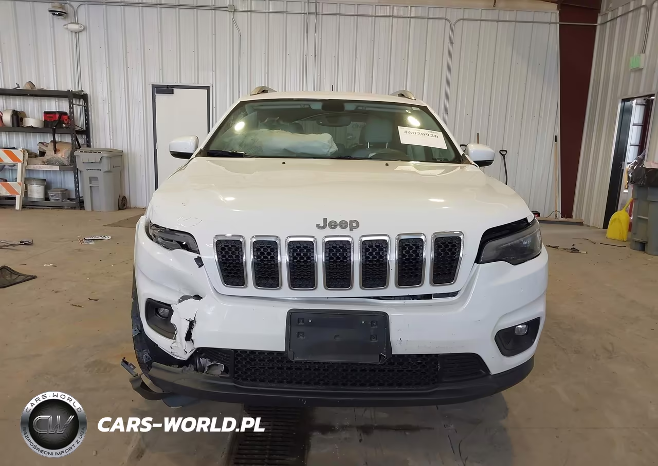 2020 Jeep Cherokee Latitude Plus 4X4 VIN:1C4PJMLB5LD553207 - 13