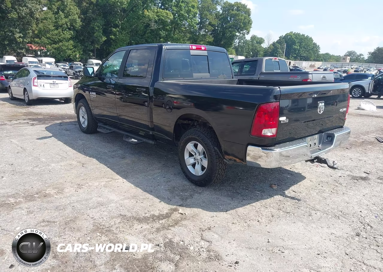 2019 Ram 1500 Classic Slt 4X4 6'4 Box VIN:1C6RR7TT7KS614456 - 3