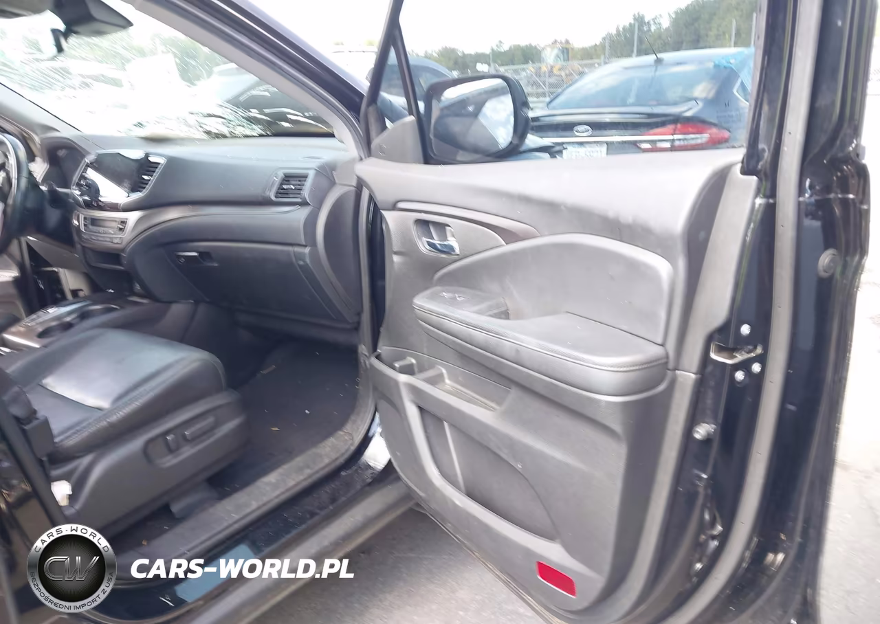 2021 Honda Pilot Awd Special Edition VIN:5FNYF6H2XMB007815 - 5