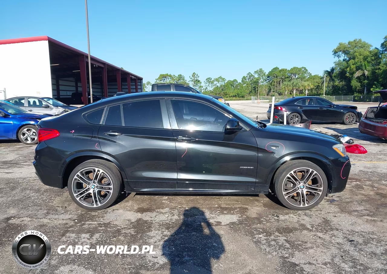 2017 BMW X4 xDrive28I VIN:5UXXW3C30H0T79158 - 13