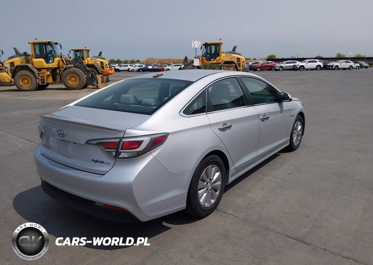 2017 Hyundai Sonata Hybrid Se VIN:KMHE24L17HA046731 - 4