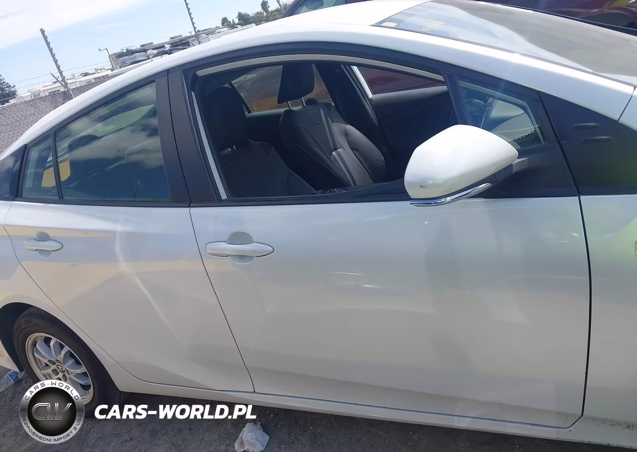 2022 Toyota Prius Prime Xle VIN:JTDKAMFP4N3216912 - 13