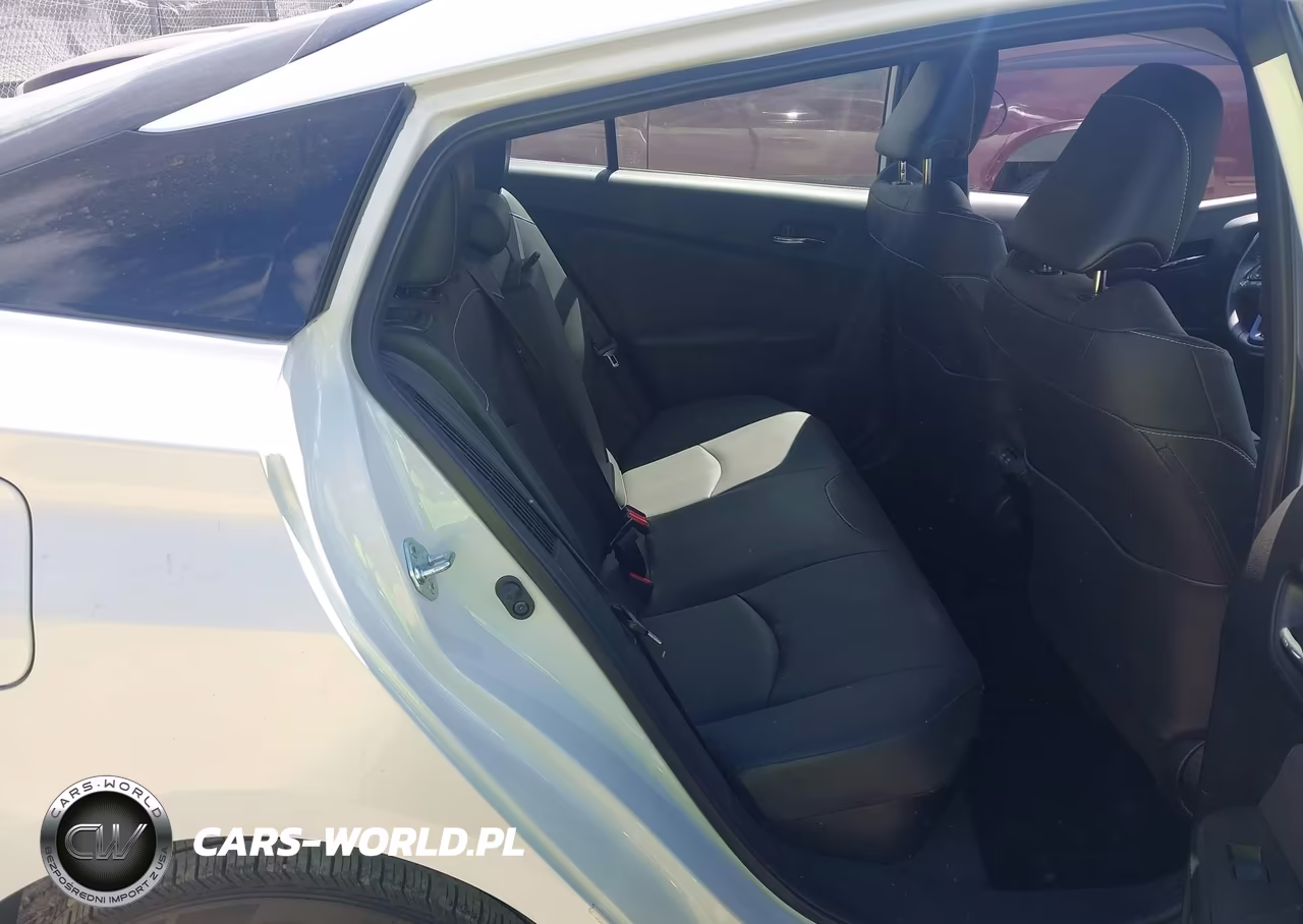 2022 Toyota Prius Prime Xle VIN:JTDKAMFP4N3216912 - 8