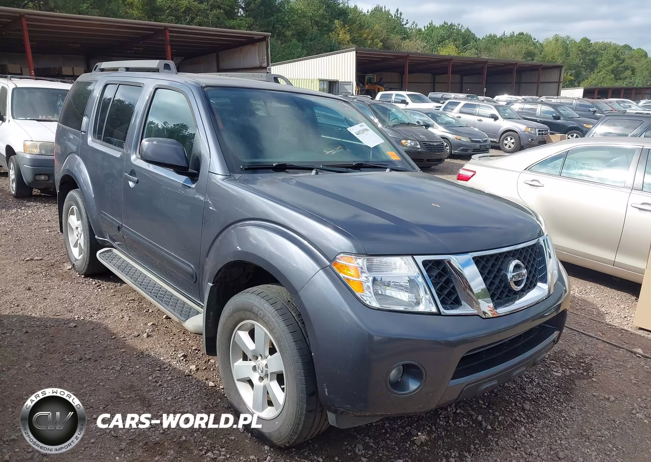 2011 Nissan Pathfinder Sv