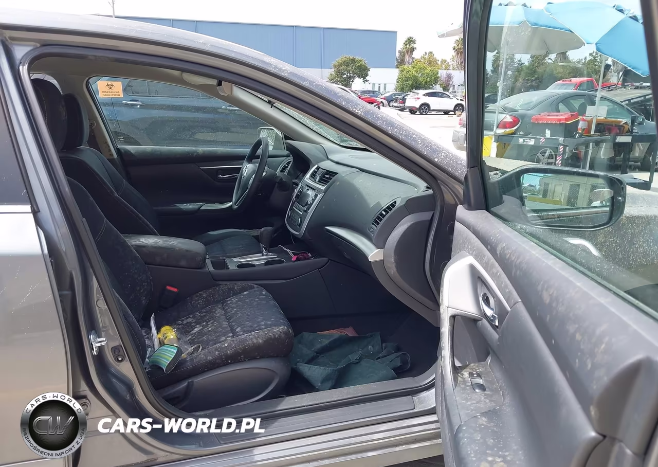 2017 Nissan Altima 2.5 S VIN:1N4AL3AP5HN348261 - 5