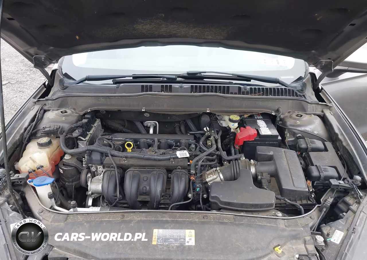 2014 Ford Fusion S VIN:3FA6P0G73ER101040 - 10