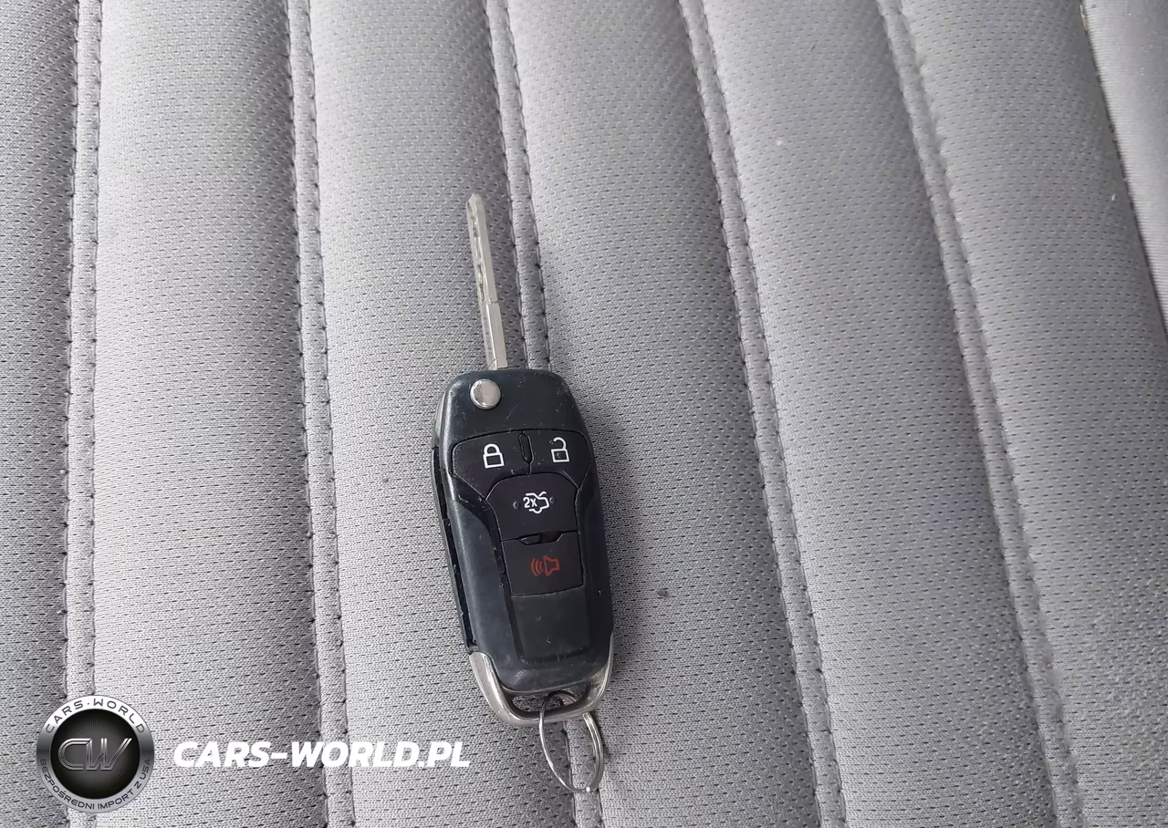 2014 Ford Fusion S VIN:3FA6P0G73ER101040 - 11