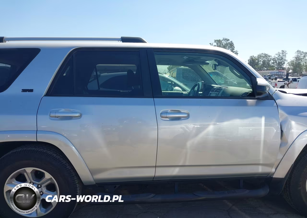2023 Toyota 4Runner Sr5 VIN:JTEEU5JR3P5303268 - 13