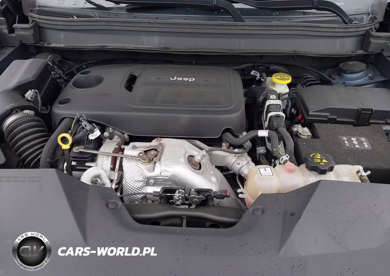 2021 Jeep Cherokee Latitude Lux 4X4 VIN:1C4PJMMN1MD163280 - 10